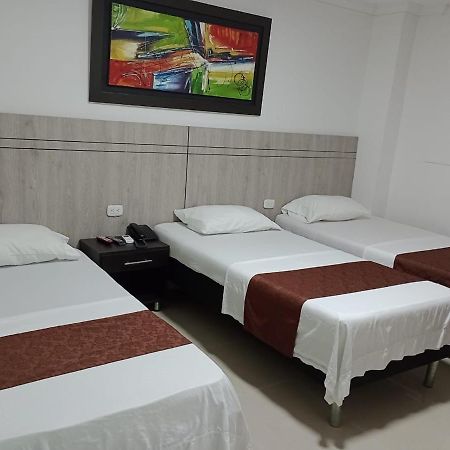 Hotel Suite Imperial 72 바랑키야 외부 사진