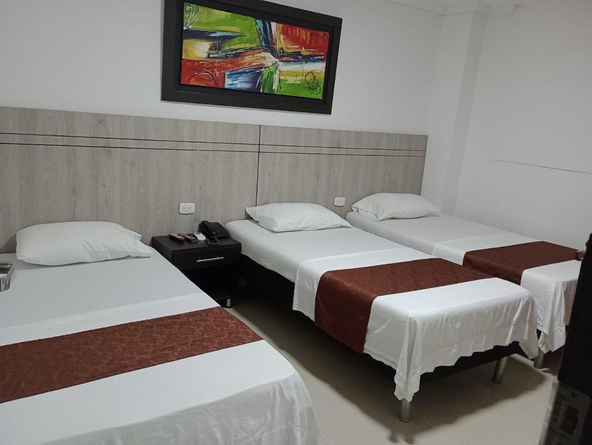 Hotel Suite Imperial 72 바랑키야 외부 사진
