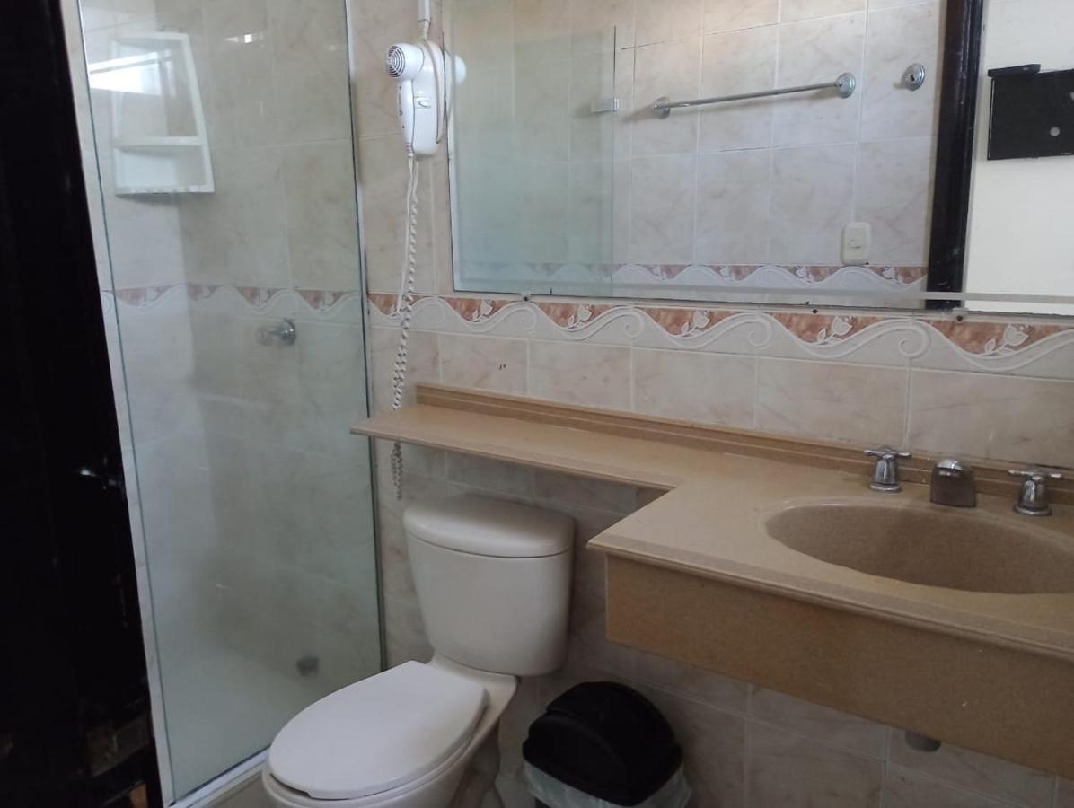 Hotel Suite Imperial 72 바랑키야 외부 사진
