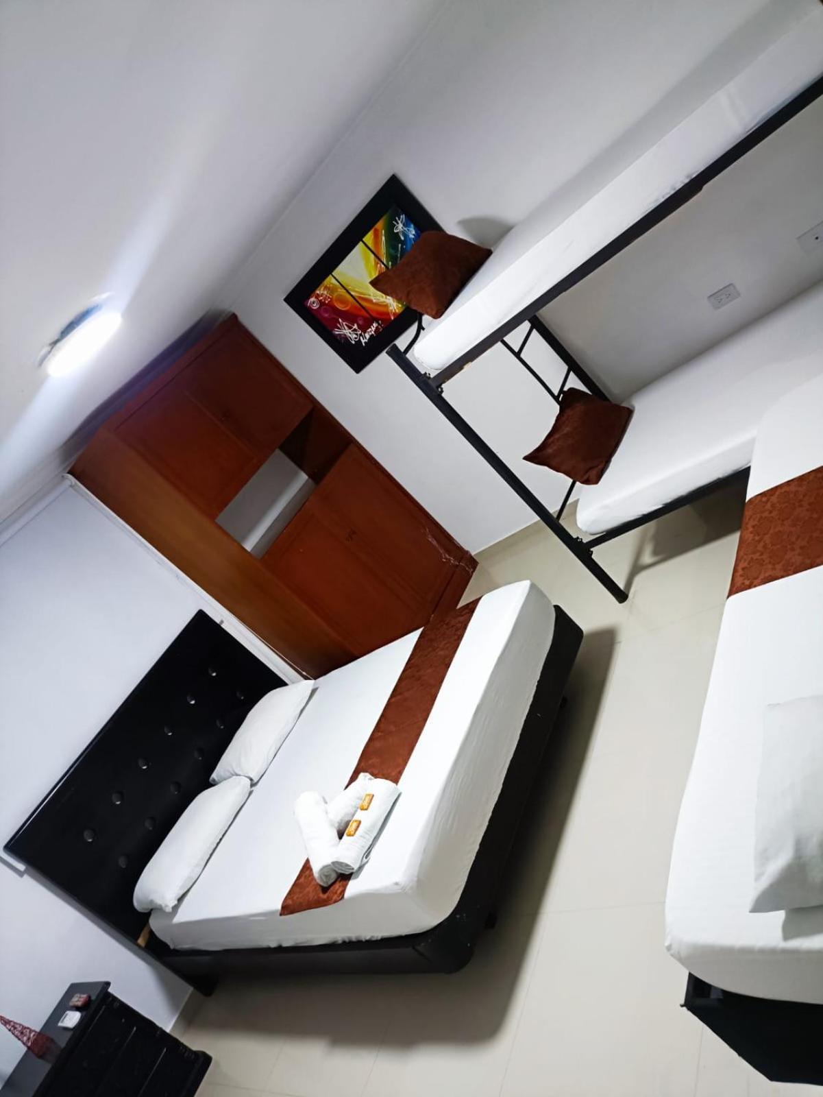 Hotel Suite Imperial 72 바랑키야 외부 사진